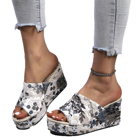 Damen Wedge-Pantoletten mit floralem Print und rutschfester Sohle EB