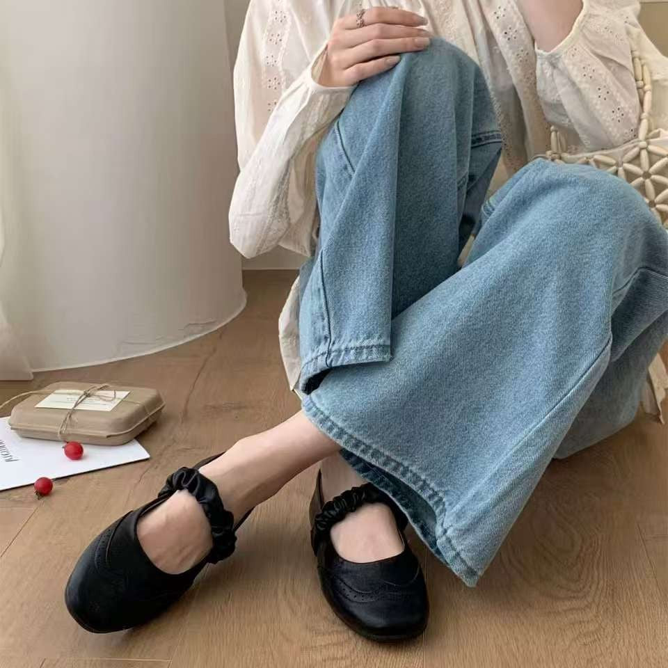 Damen Ballerinas mit elastischem Riemen und dekorativen Details EB