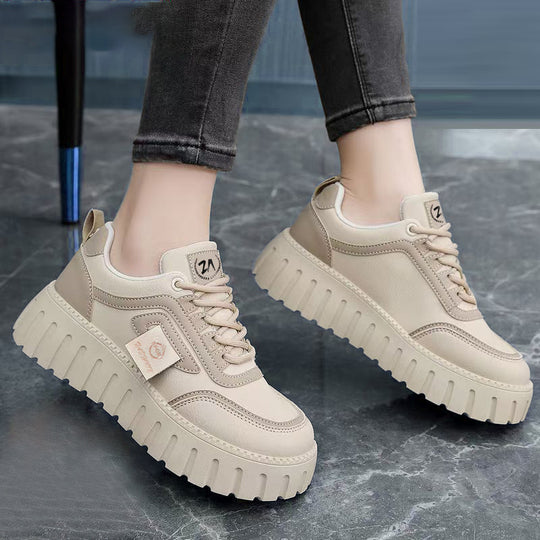 Damen Sportliche Plateau-Sneaker mit rutschfester Sohle und atmungsaktivem Obermaterial EB