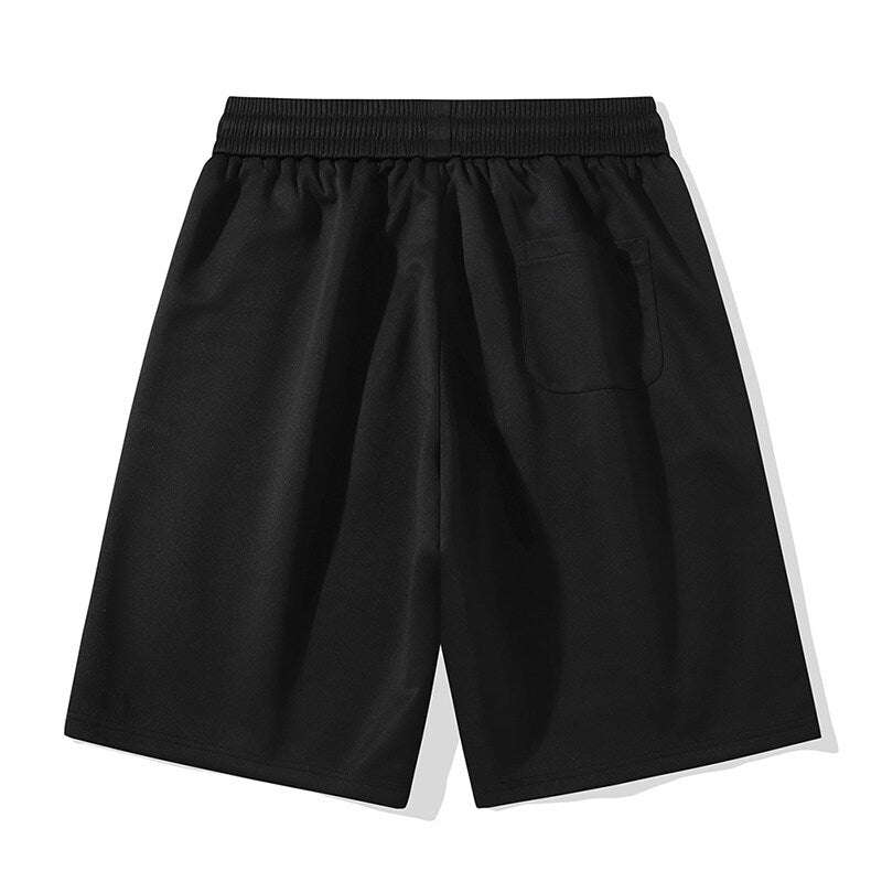 Herren Sportliche Shorts mit elastischem Bund und seitlichen Kontraststreifen EB