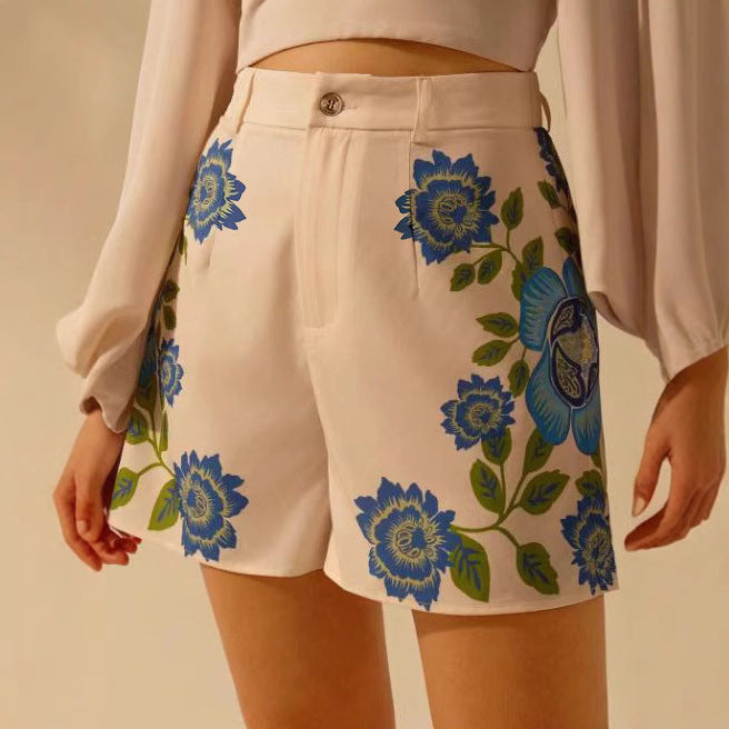 Damen Shorts mit floralem Druck und dekorativen Details EB