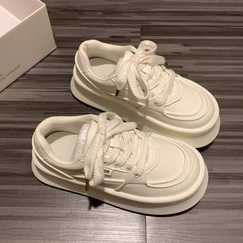Damen Chunky Sneakers mit modernem Design und bequemer Polsterung EB