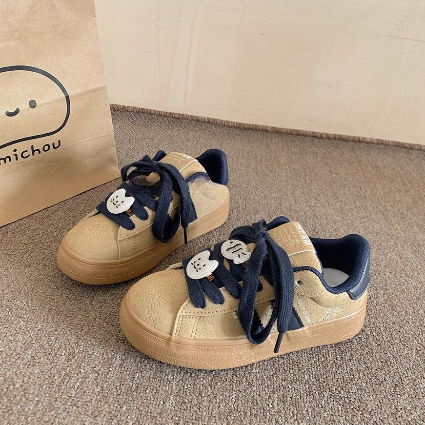 Damen Sneakers mit verspieltem Design und bequemer Sohle EB