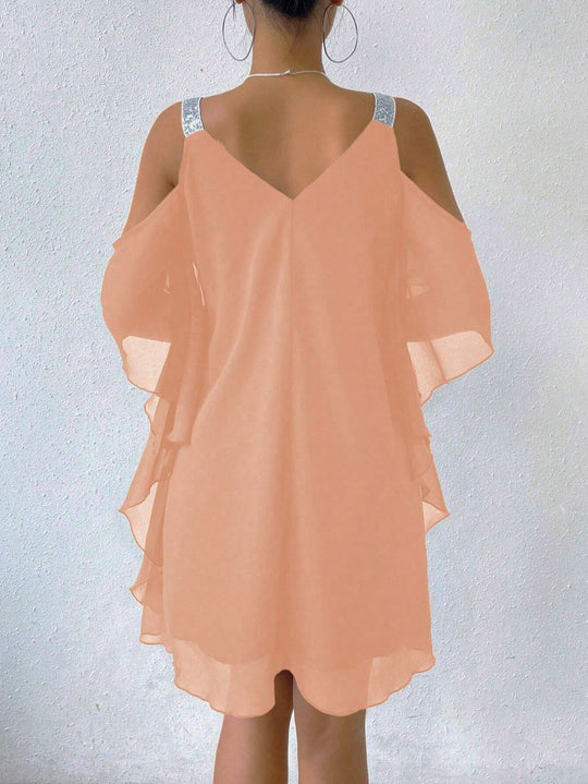 Damen schulterfreies Flatterkleid mit glitzernden Trägern EB