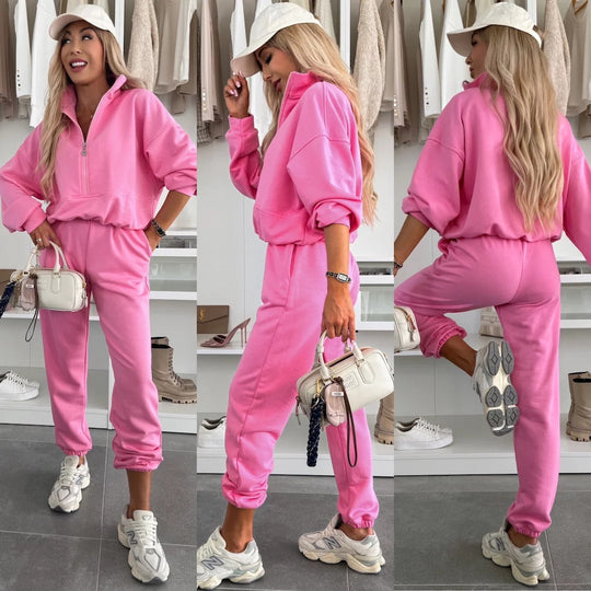 Damen Kuscheliges Freizeit-Set mit Kurzreißverschluss, hohem Kragen und Joggerhose EB