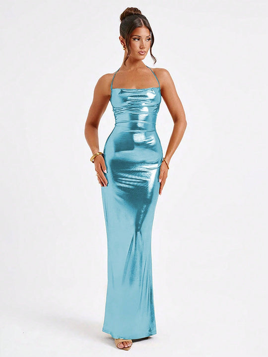 Damen Glamouröses Abendkleid mit Spaghettiträgern und figurschmeichelndem Schnitt EB