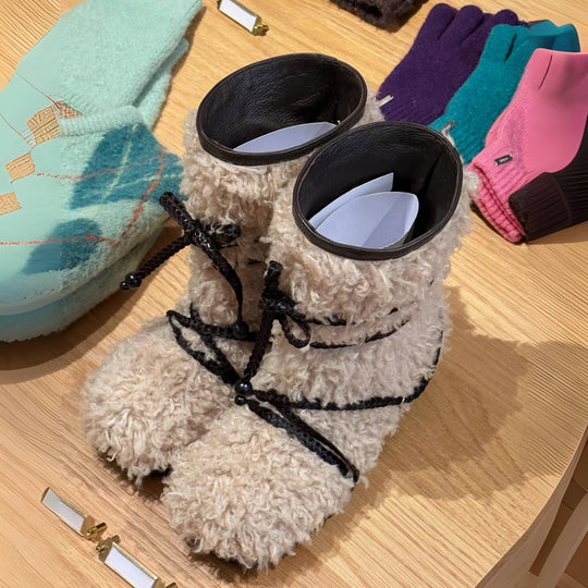 Damen Winterstiefel mit strapazierfähigem Obermaterial und kuscheligem Innenfutter EB