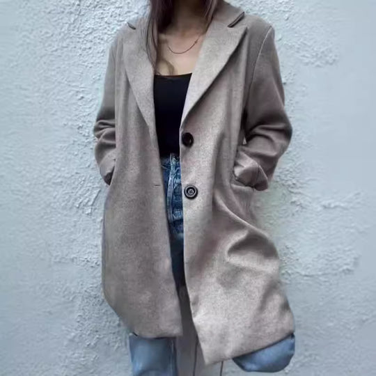 Damen Wollmantel mit eleganten Details EB