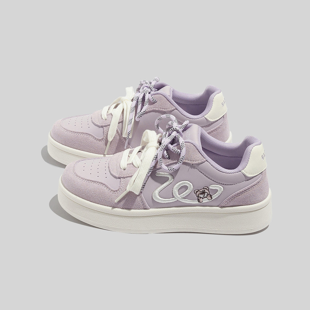 Damen Komfortable Freizeitsneaker mit modischem Stickereidesign EB