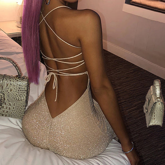 Damen Glitzerndes Abendkleid mit verführerischem V-Ausschnitt und schwingendem Saum EB