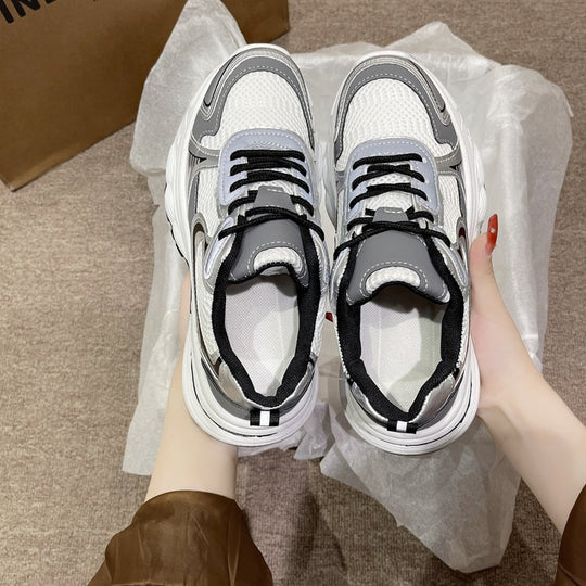Damen Sportliche Lauf-Sneaker mit atmungsaktiver Mesh-Oberfläche und dämpfender Sohle EB