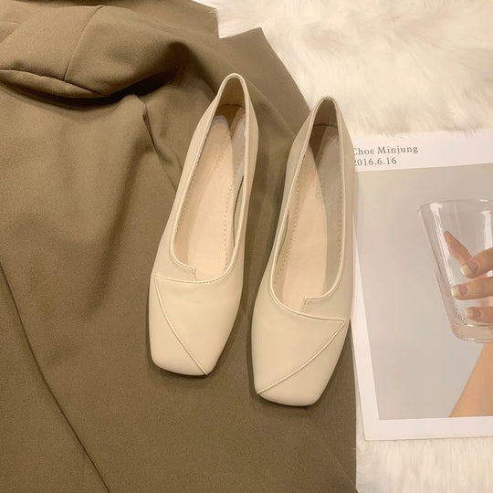 Damen elegante Ballerinas mit modischem Schnitt und komfortablem Fußbett EB