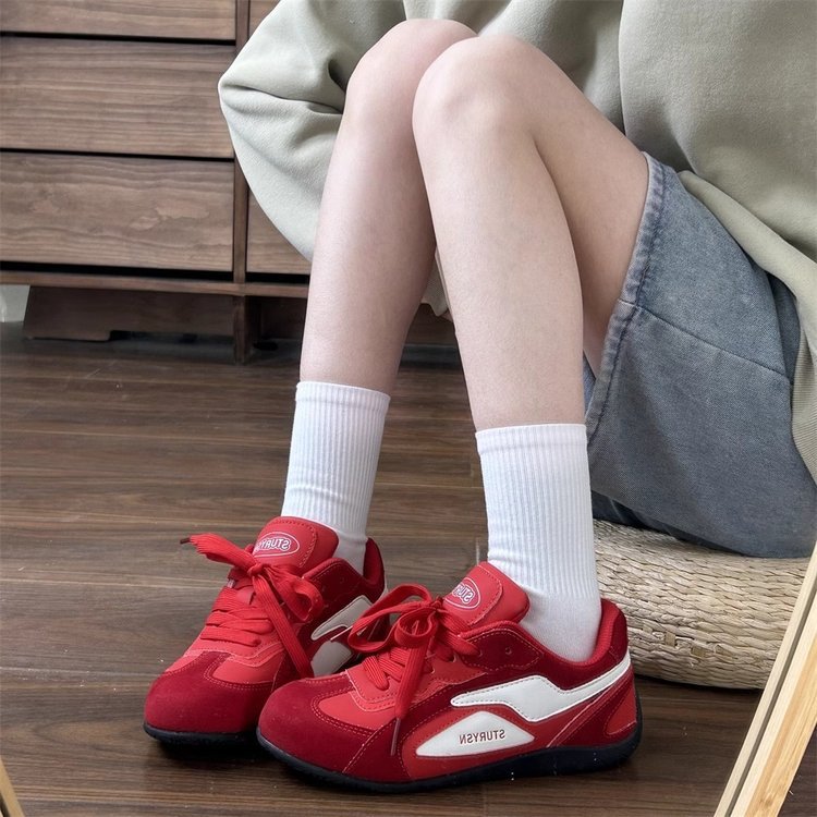 Damen Sportliche Sneakers mit modernem Design und strapazierfähigem Obermaterial EB
