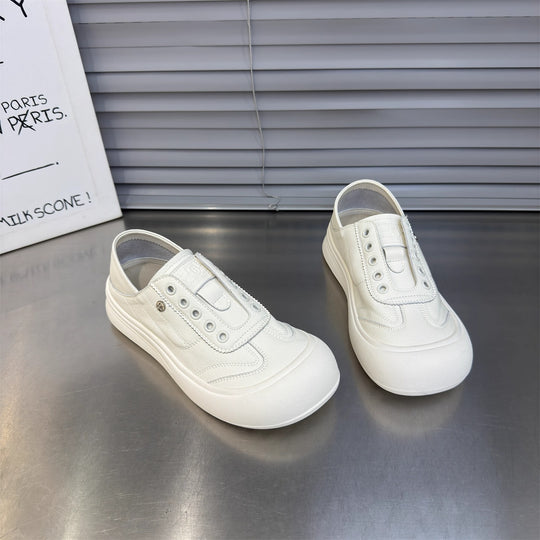 Damen Slipper mit praktischem Klettverschluss und modernem Design EB