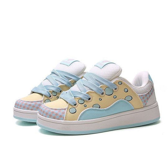 Damen Sneakers mit verspieltem Design und atmungsaktiver Mesh-Oberfläche EB