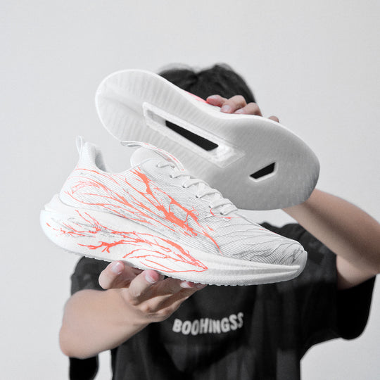 Damen Leichte Trend-Sneaker mit dynamischem Design von EB