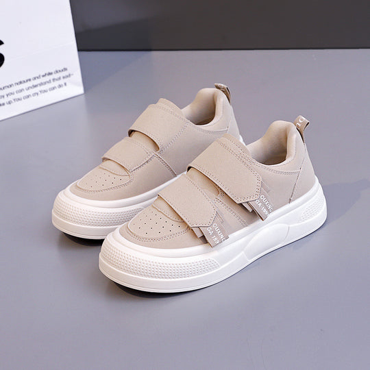 Damen Sneakers mit praktischem Klettverschluss und modischer Plattform EB