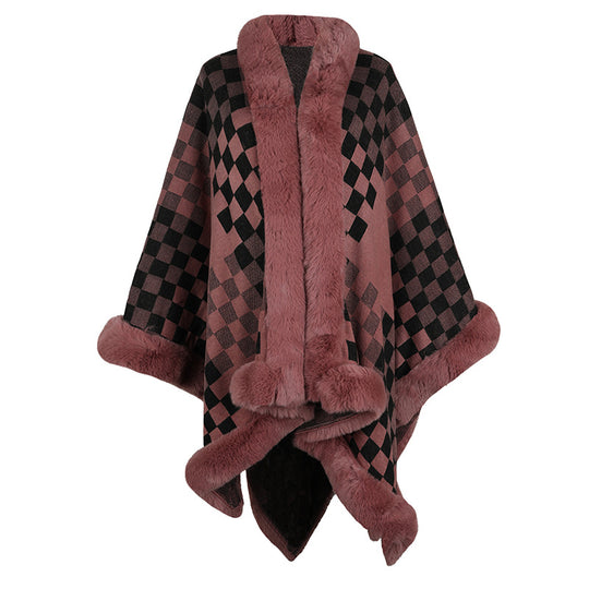 Damen eleganter Strickponcho mit luxuriösem Kunstfellbesatz und geometrischem Muster EB
