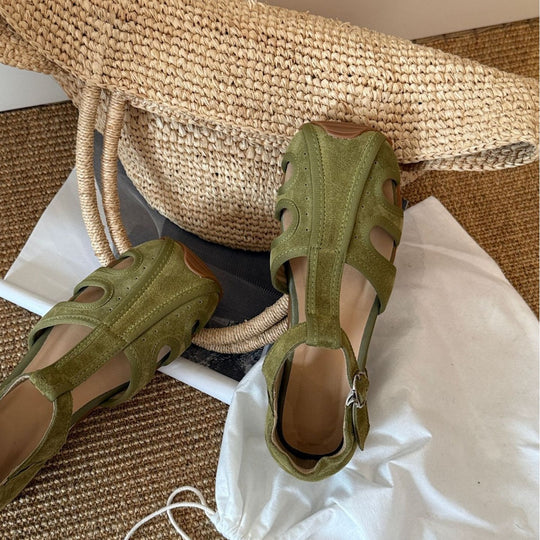 Damen Komfortable Sandalen mit geschlossenen Zehen und modischem Riemen EB