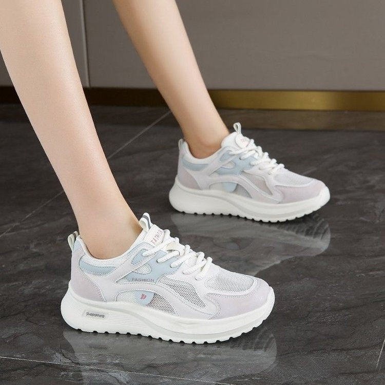 Damen Sportliche Sneakers mit strapazierfähigem Obermaterial und dämpfender Sohle EB