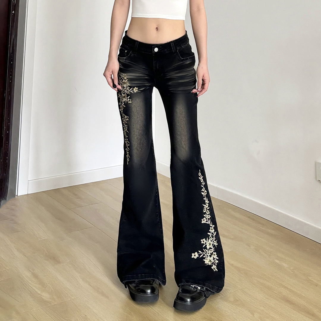 Damen Flared Jeans mit eleganter Blumenstickerei EB