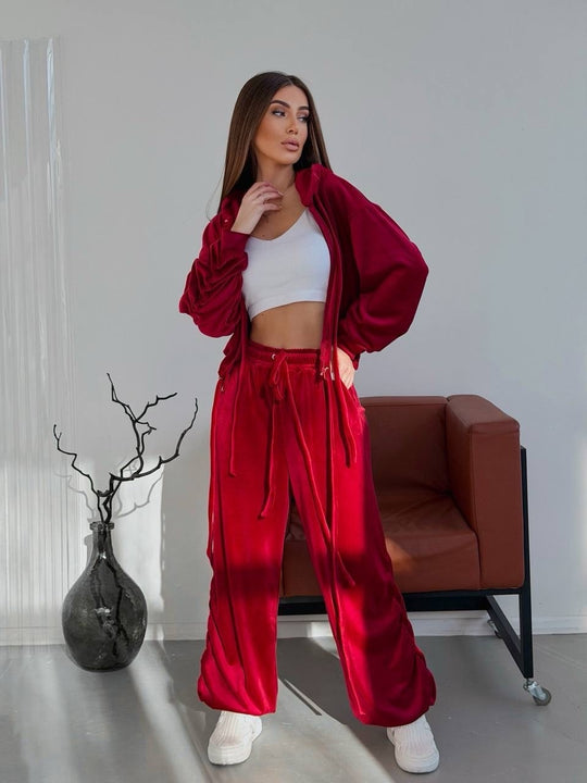 Damen Cropped Kapuzen-Sweatshirt mit Kordelzug am Saum und weite Raffung-Loungehose Eichborn Berlin