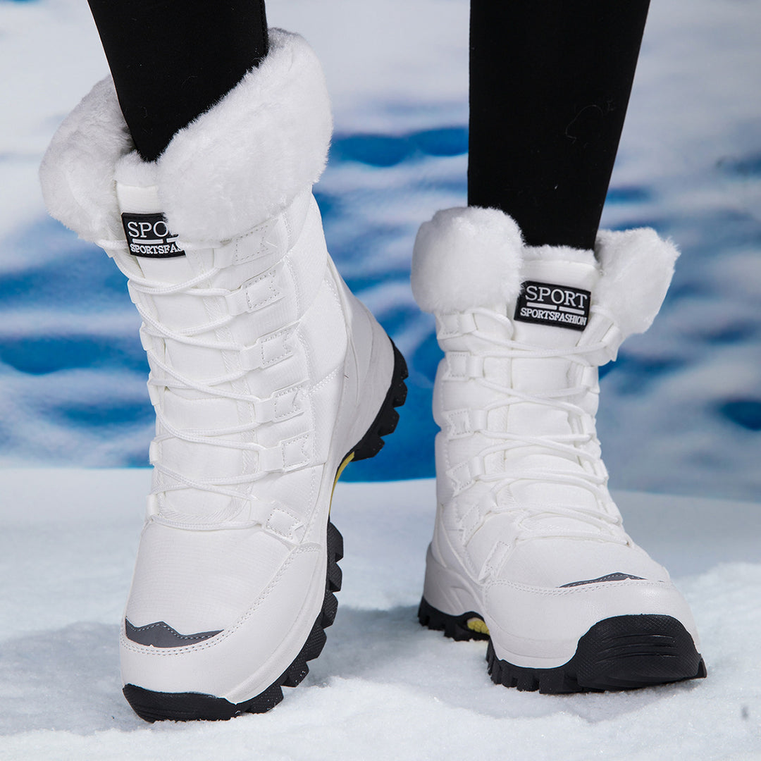 Damen wärmeisolierte Winterstiefel mit rutschfester Profilsohle EB