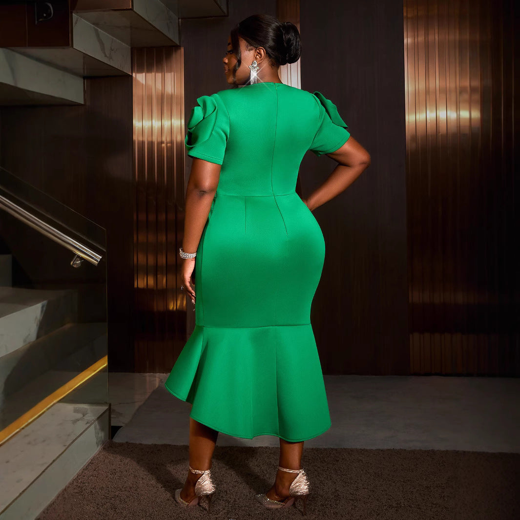 Damen figurbetontes Abendkleid mit Rüschensäumen und schickem Gürtel EB