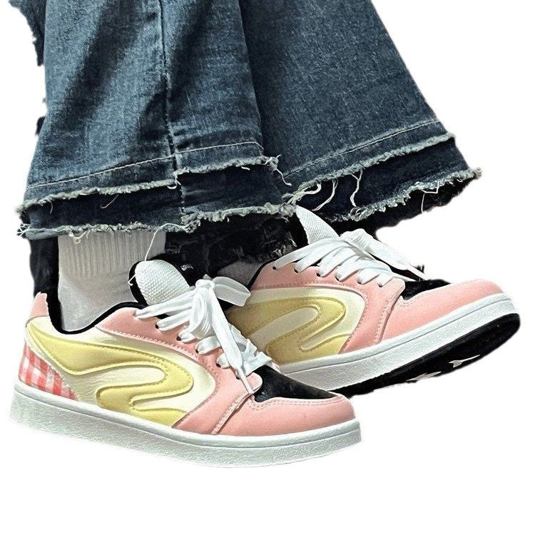 Damen Sneakers mit modischen Karodetails und atmungsaktiver Laufsohle EB