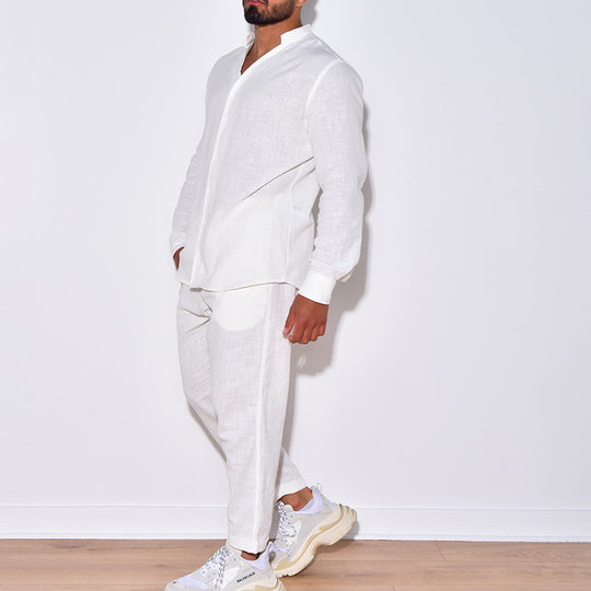 Herren Leinenanzug mit modernem Schnitt und lässigem Look EB