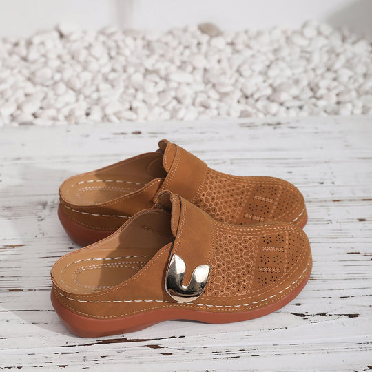 Damen Atmungsaktive Clogs mit seitlichem Schnallen-Detail EB