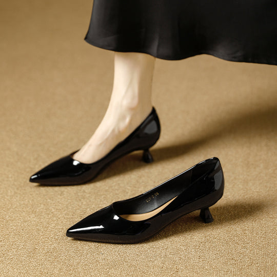Damen elegante Pumps mit stilvollem Kittelsabsatz EB
