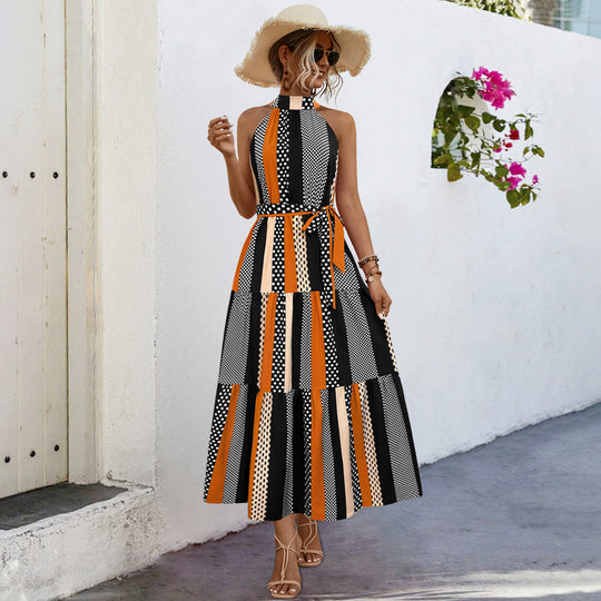 Damen Maxikleid mit modernem High-Neck Design und buntem Patchwork EB