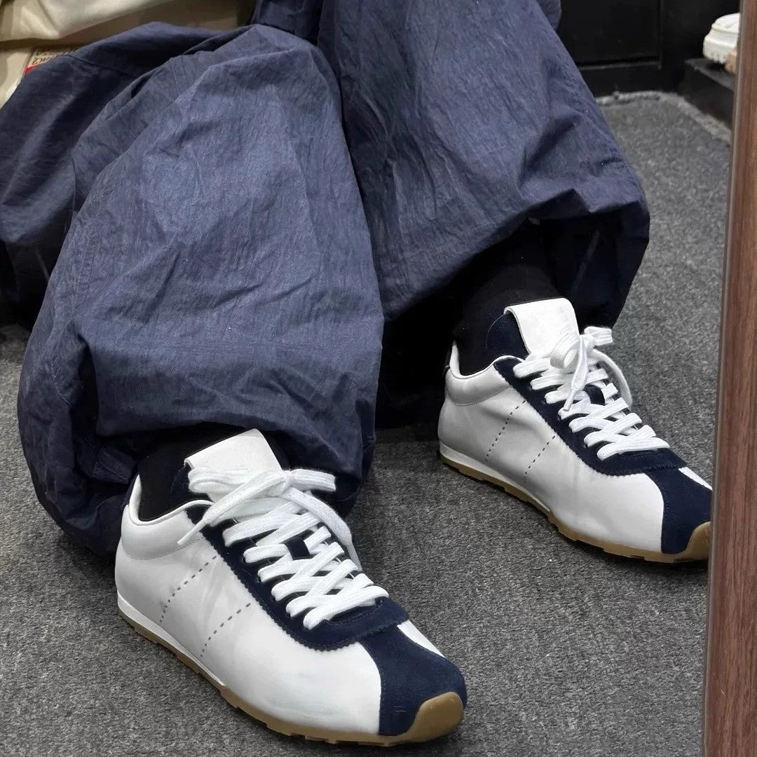 Damen Sneakers im eleganten Retro-Design mit atmungsaktiver Oberflächenstruktur EB