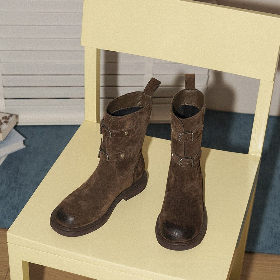 Damen Ankle Boots aus hochwertigem Wildleder mit dekorativem Riemenverschluss EB