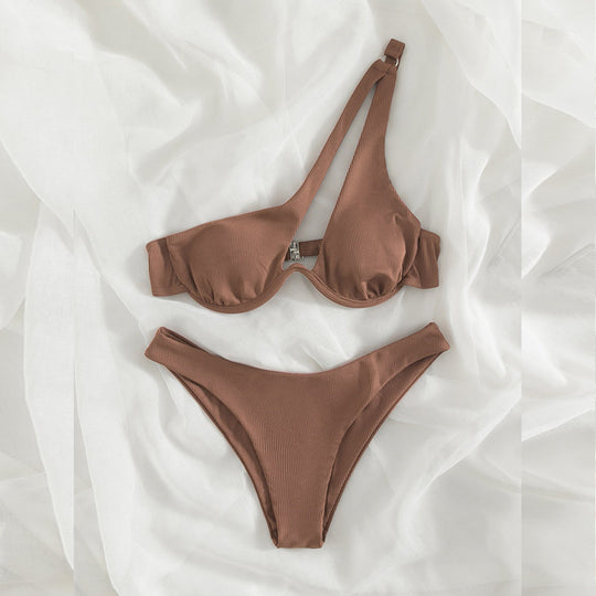 Damen Triangel-Bikini mit asymmetrischem Schnitt und gepolstertem Oberteil EB