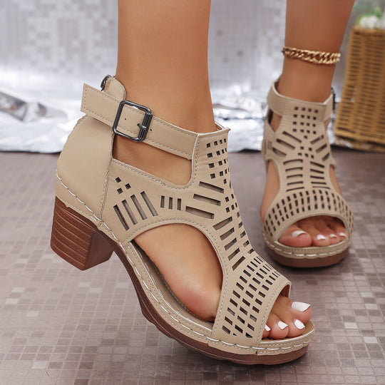 Damen Moderne Plateau-Sandalen mit offenen Schnitten und Absatz EB