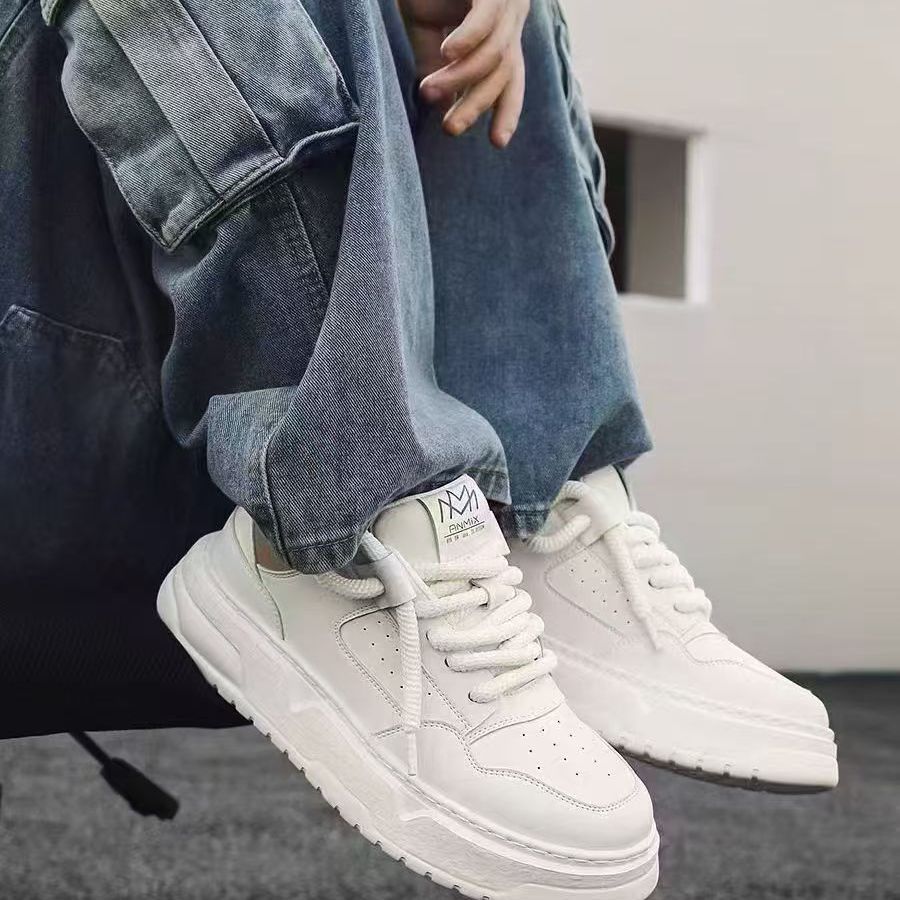 Damen Chunky Sneakers mit strapazierfähigem Obermaterial und dämpfender Sohle EB