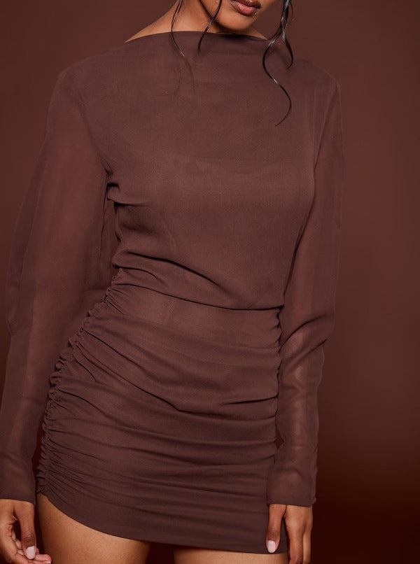Damen Figurbetontes Minikleid mit geraffter Hüftpartie und transparenten Chiffonärmeln EB