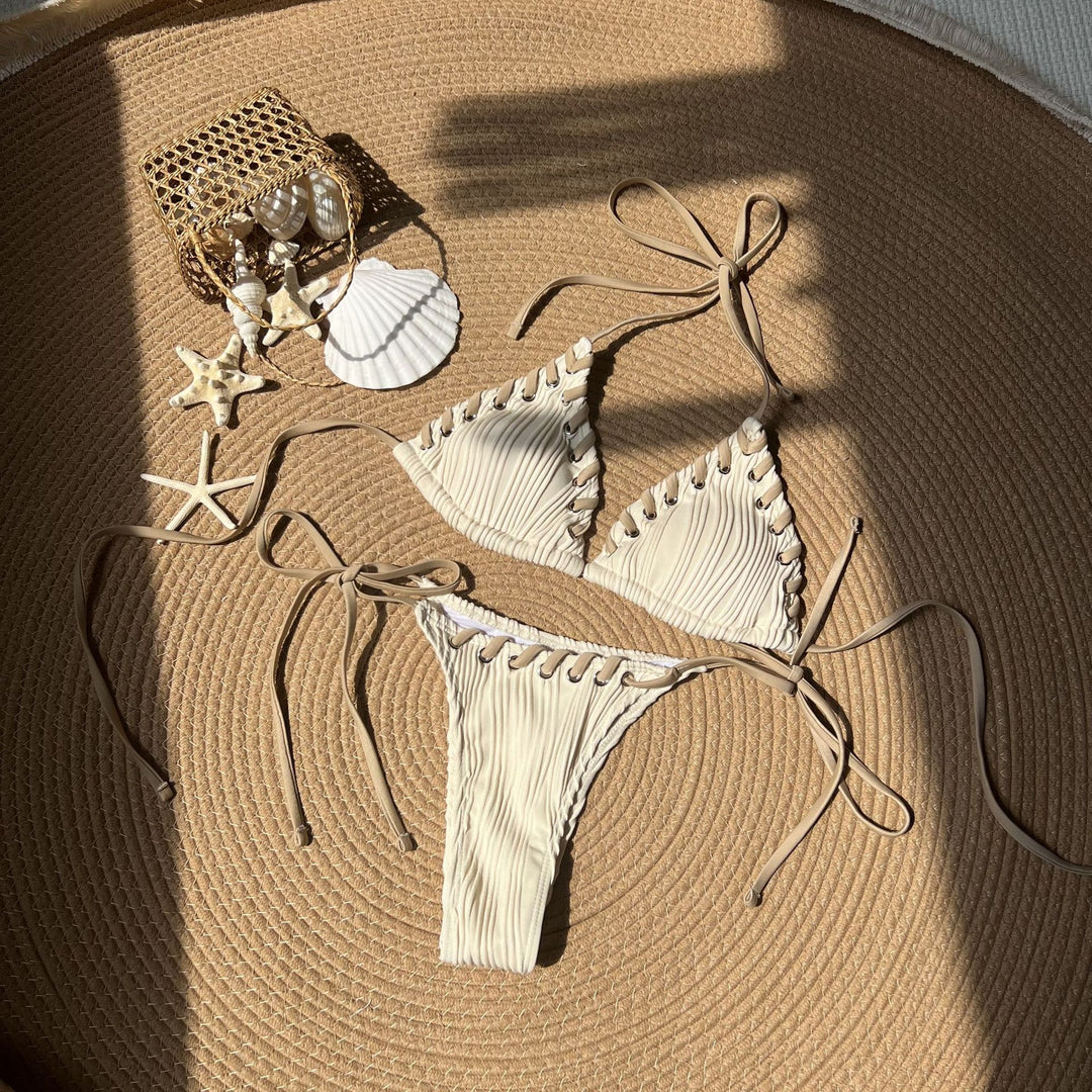 Damen Triangel-Bikini mit raffinierten Schnürdetails EB