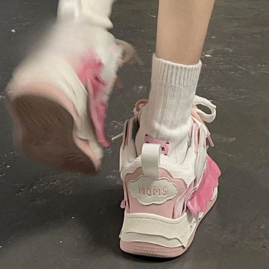 Damen Trendige Chunky Sneakers mit verspielten Akzenten EB