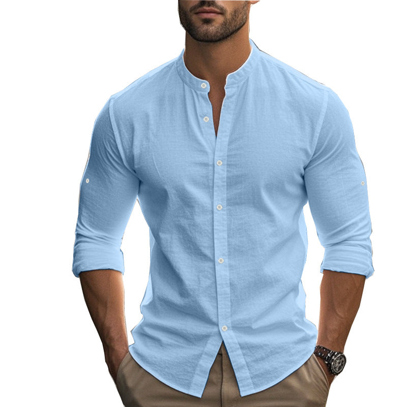 Herren Langarm-Hemd mit modernem Henley-Kragen und kontrastierenden Knopfdetails EB