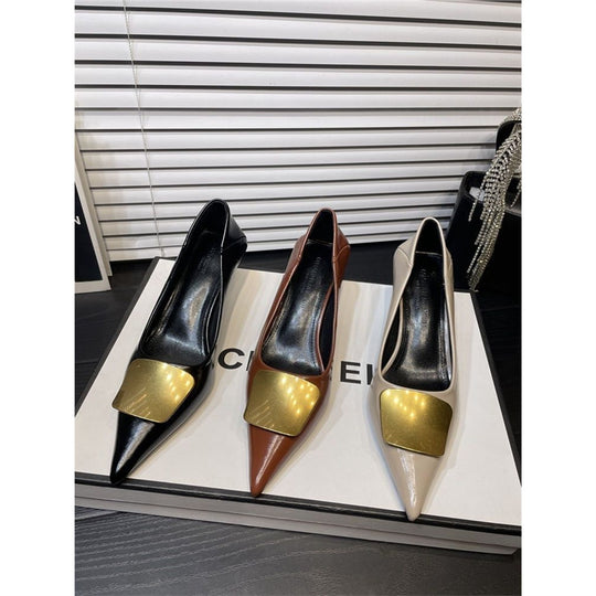 Damen spitze Stiletto-Pumps mit dekorativem Goldakzent EB
