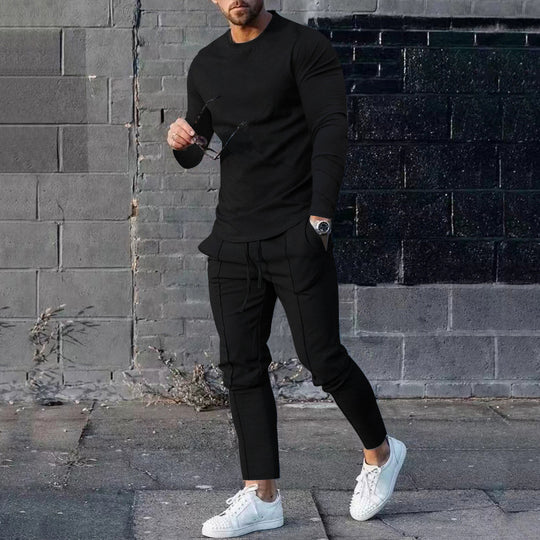 Herren nan eng anliegendes Langarmshirt aus Baumwollstretch mit Rundhalsausschnitt und körperbetonter Passform EB