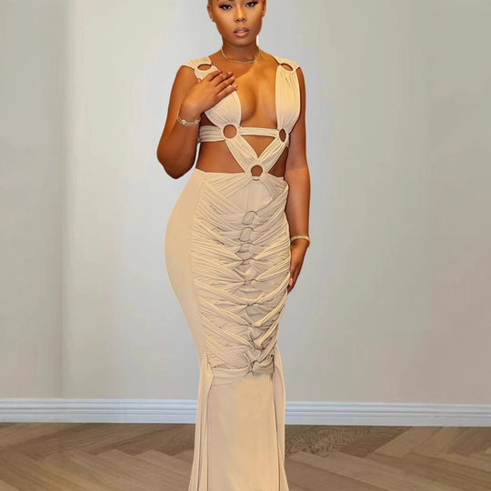 Damen Etuikleid mit raffinierten Cut-Out-Details und schimmerndem Finish EB