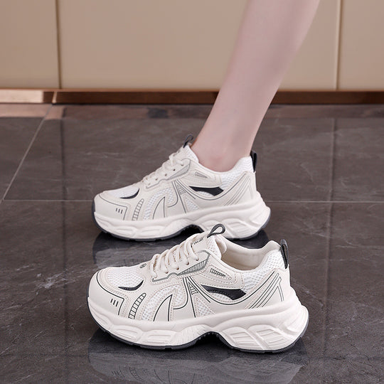 Damen Sportliche Sneakers mit atmungsaktiven Mesh-Einsätzen und stoßdämpfender Sohle EB