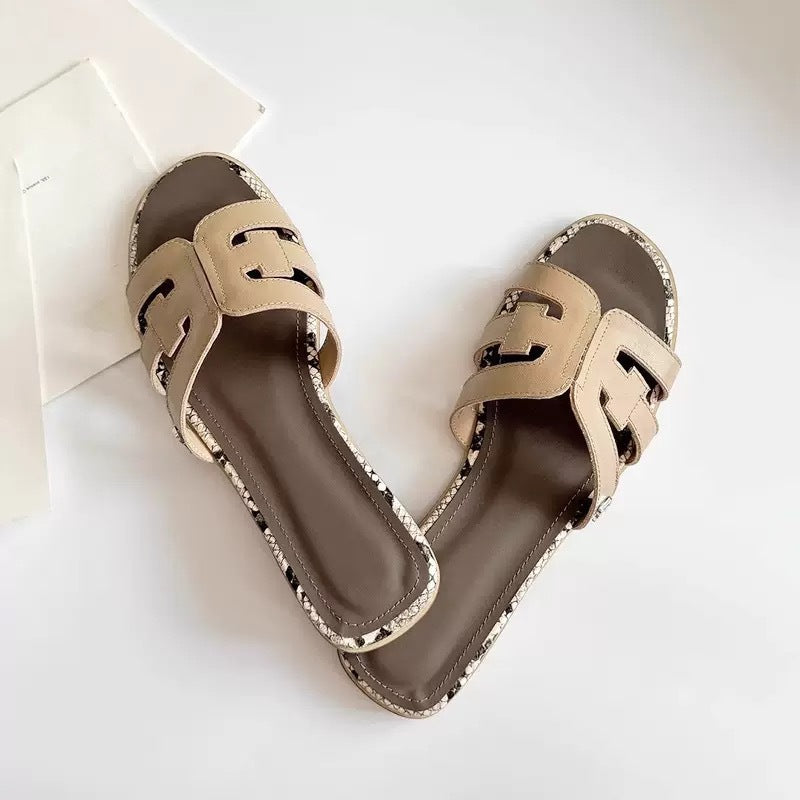 Damen Komfortable Slippers mit dekorativem Riemen und hochwertiger Sohle EB