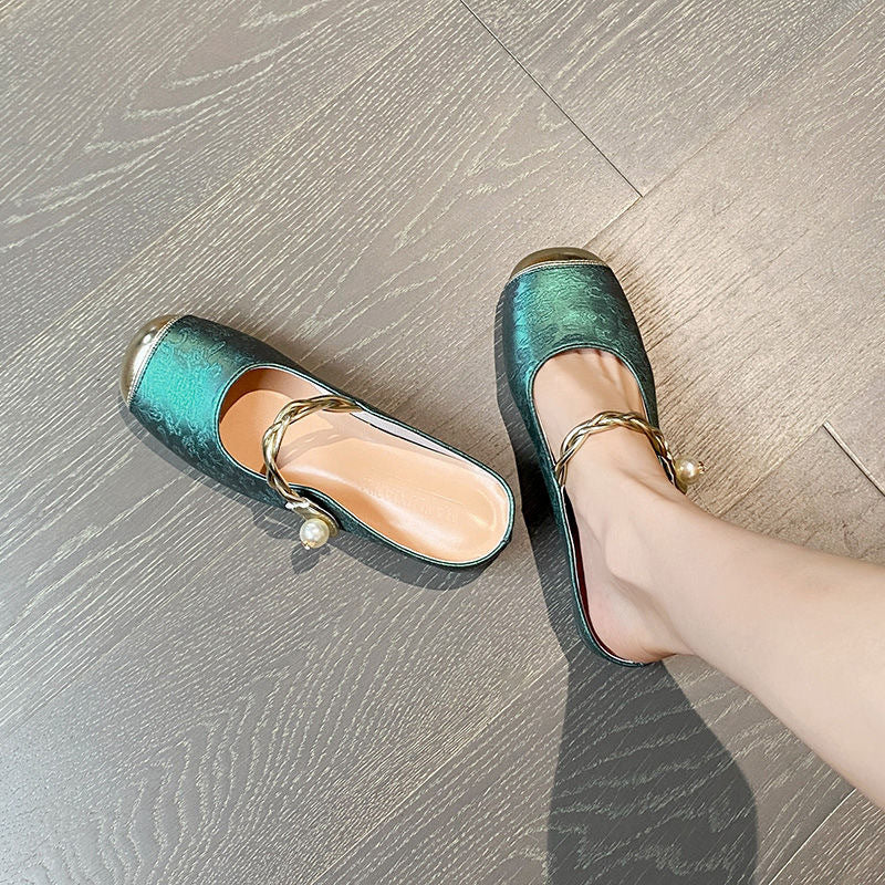 Damen Elegante Slides mit schickem Perlenschmuck EB