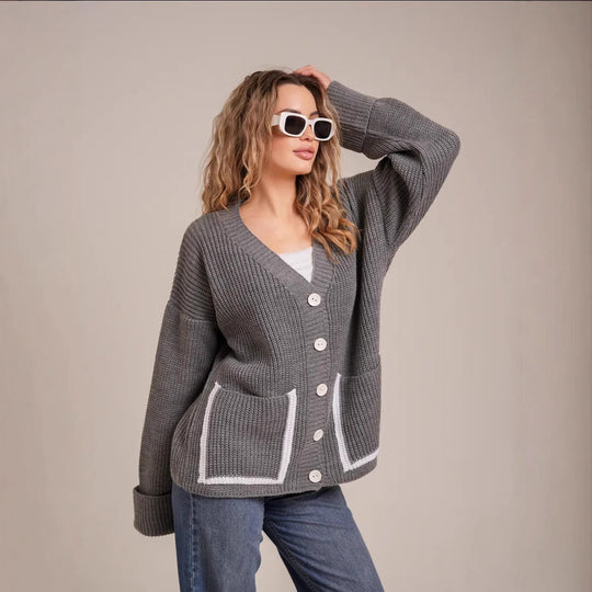 Damen Strickjacke mit großem Kragen und Taschen EB