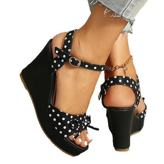 Damen Wedge-Sandalen mit verspieltem Punktmuster und süßer Schleifenverzierung EB